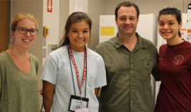 Kristyn mentors high school student Lizbeth for the 2016 Jim Holland Summer Science Research Program.